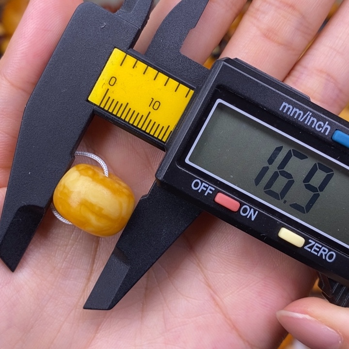 蜜蜡未镶嵌裸石蜜蜡M