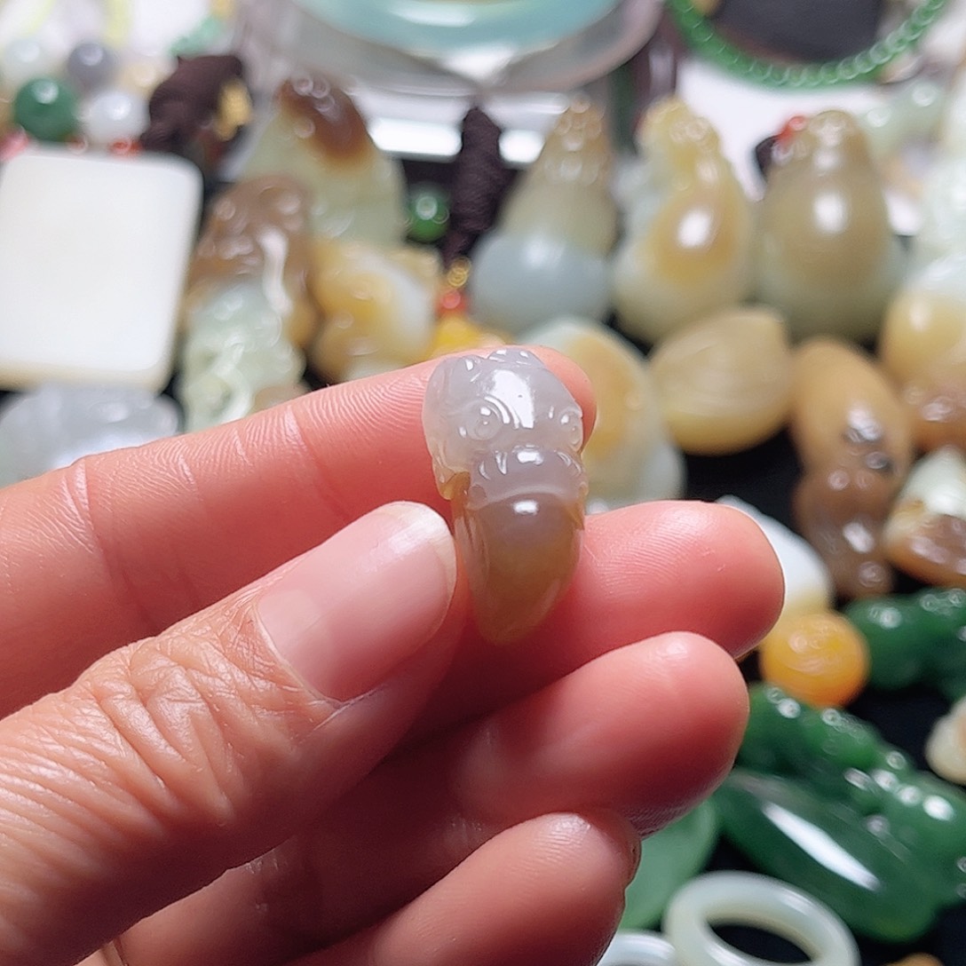 和田玉吊坠(不含链)未镶嵌