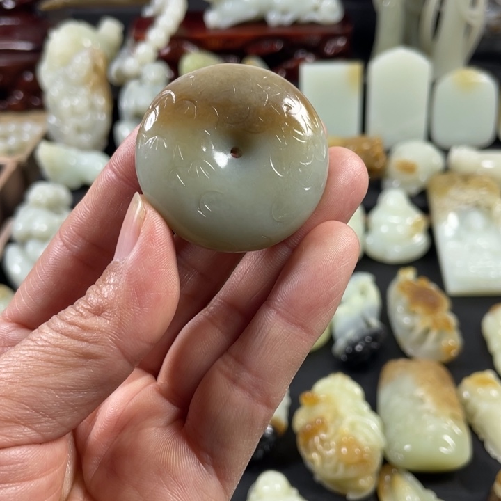 初***夏和田玉（糖玉）未镶嵌挂件