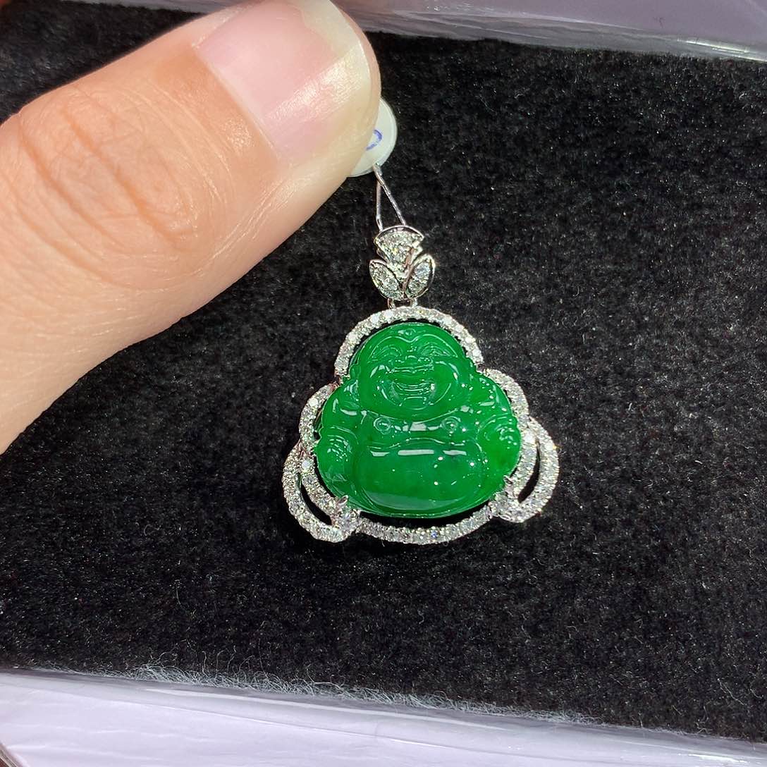 翡翠吊坠(赠链)18K金镶嵌