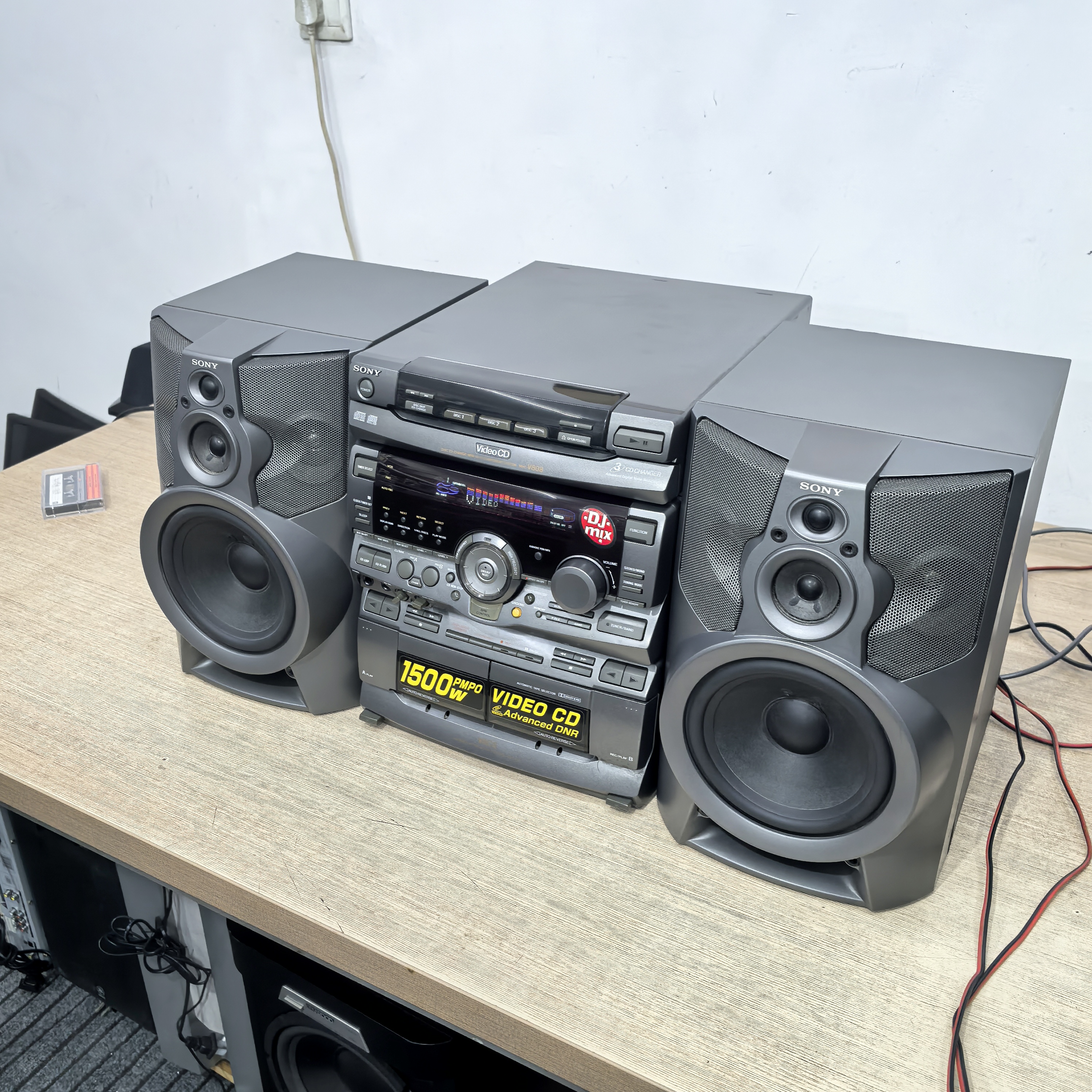 8新  SN音响正常使用运费自理