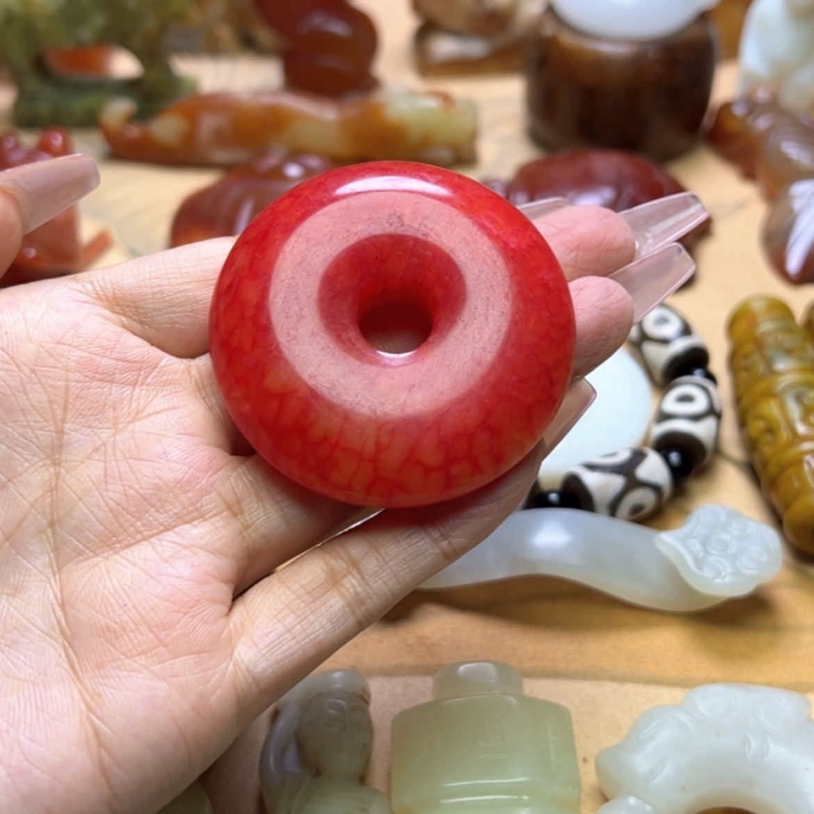 【闪购商品】蛇纹石玉颈饰未镶嵌