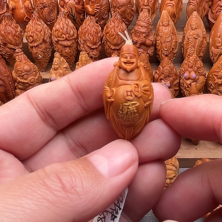 橄榄核吊坠21财神爷