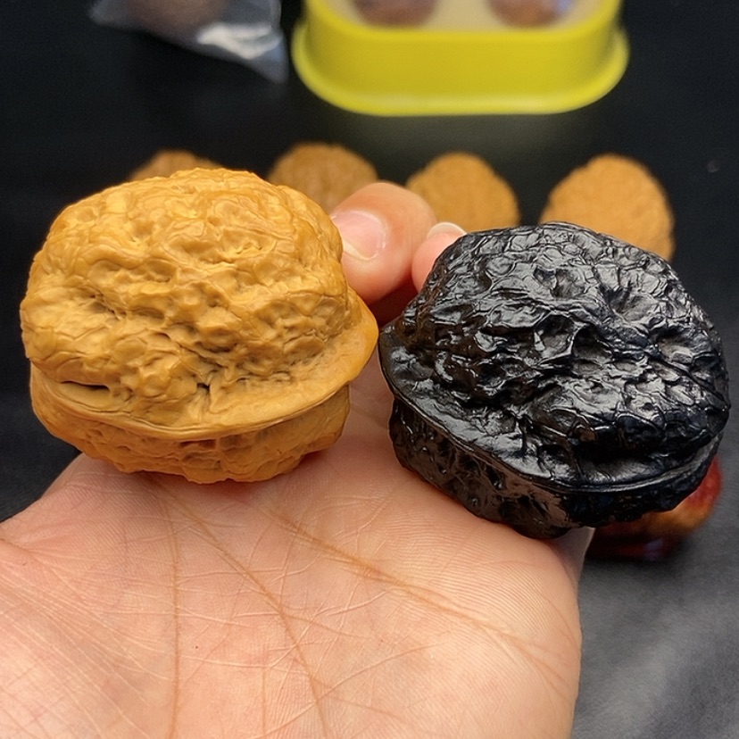 【闪购商品】把件文玩核桃43尺金蟾王59.5克