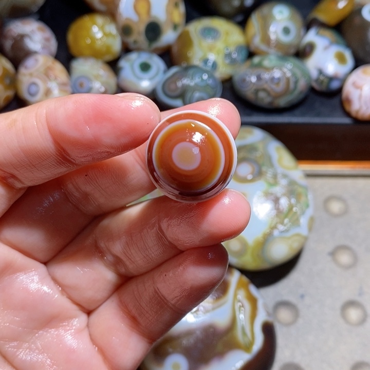 未镶嵌玛瑙/玉髓珠宝半成品陈*头