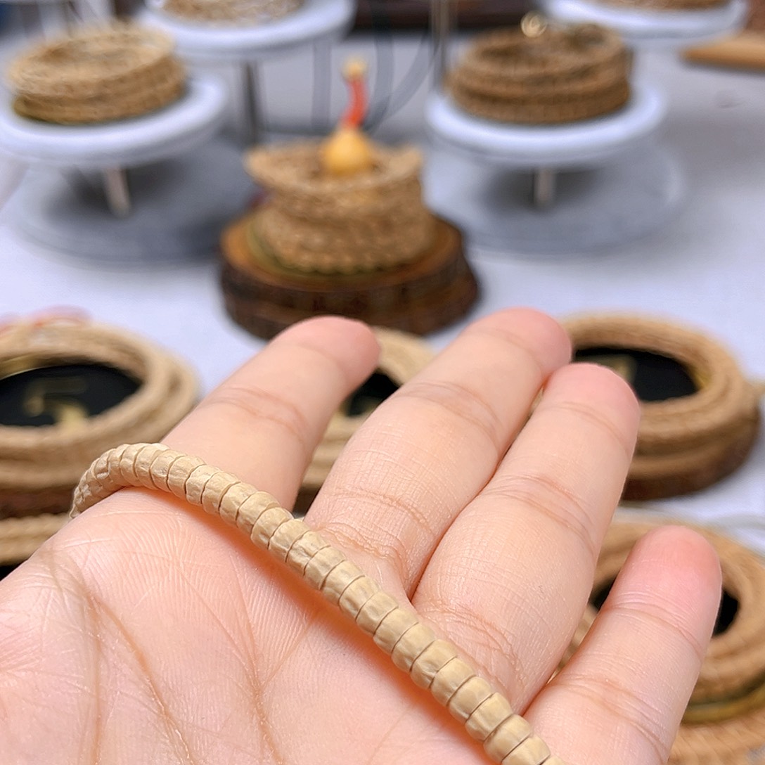 柏香籽/百香籽吊坠鵬*