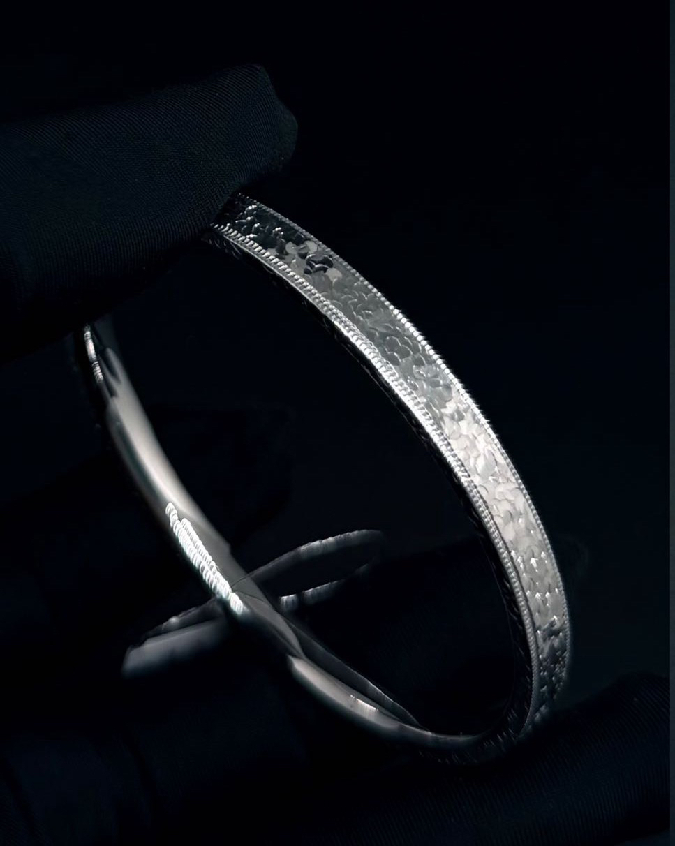 铂金pt950点钻双环三面碎碎冰正圆固口手镯