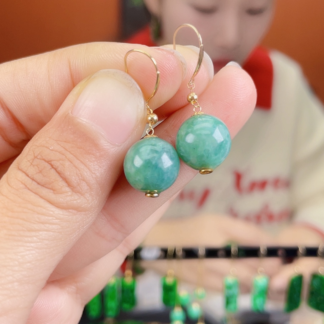 翡翠18K金镶嵌耳饰