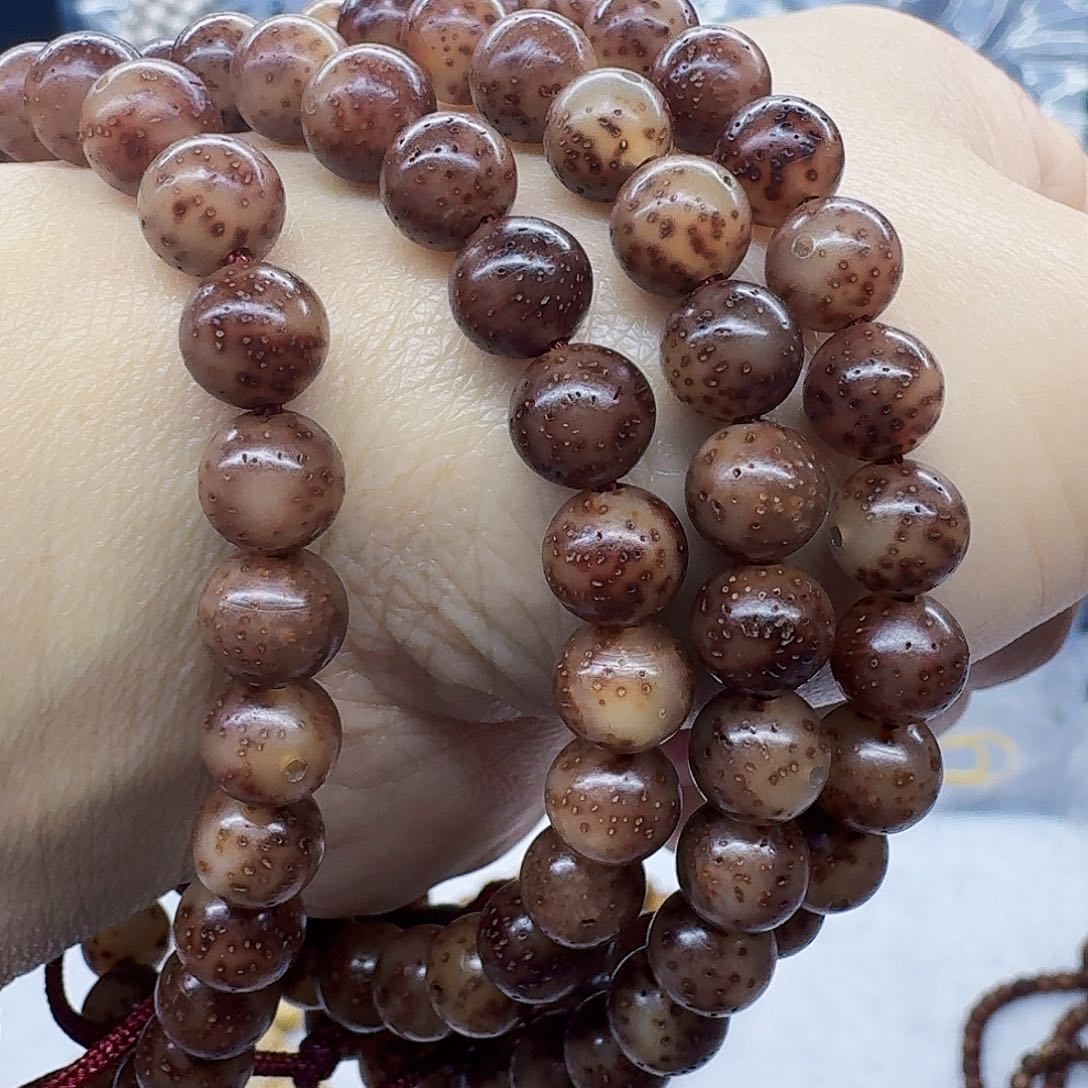 星月菩提吊坠不****火8.8石玉粉冰