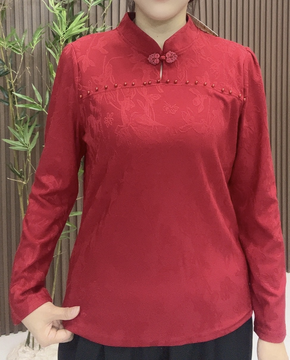 25336冬季新款磨毛印花工艺盘口设计显瘦打底衫