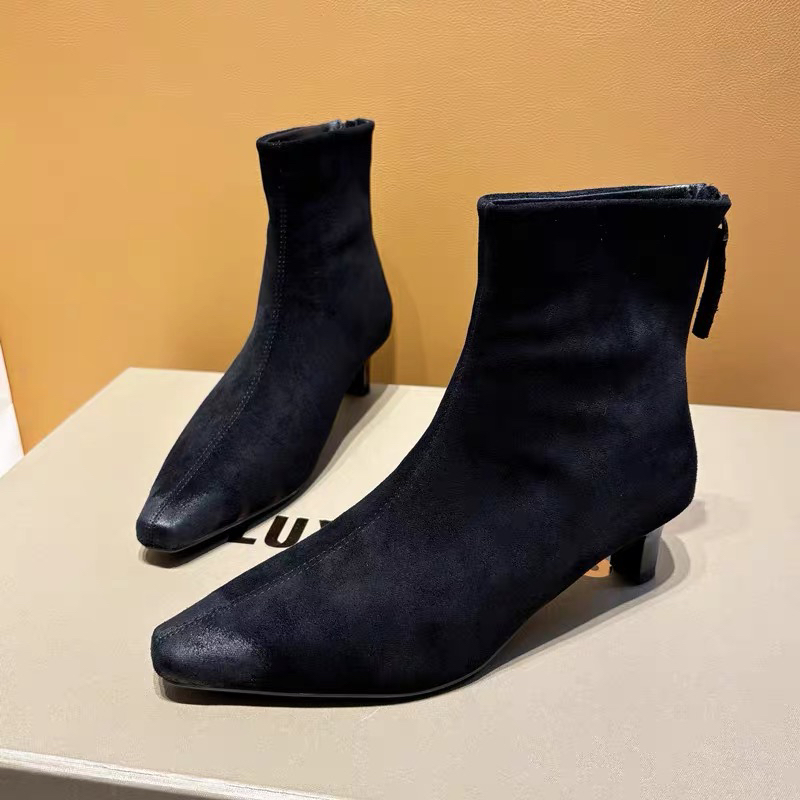 弹力靴尖头高跟细跟加绒时尚瘦瘦靴秋冬气质女鞋时装靴女靴