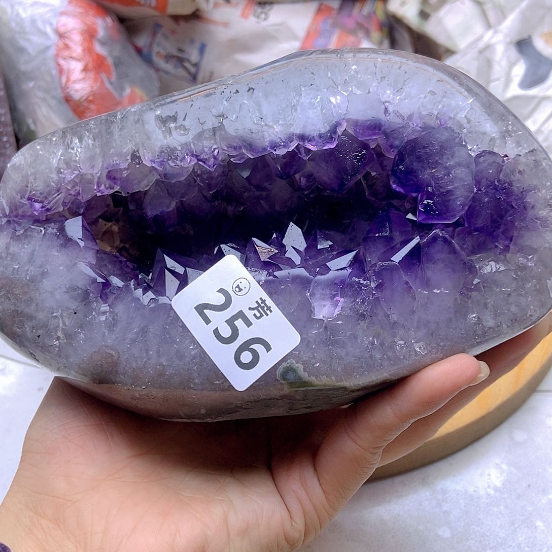紫晶大型摆件（非配饰）未镶嵌