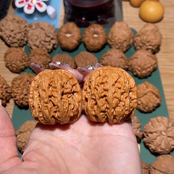 文玩核桃吊坠F*西北