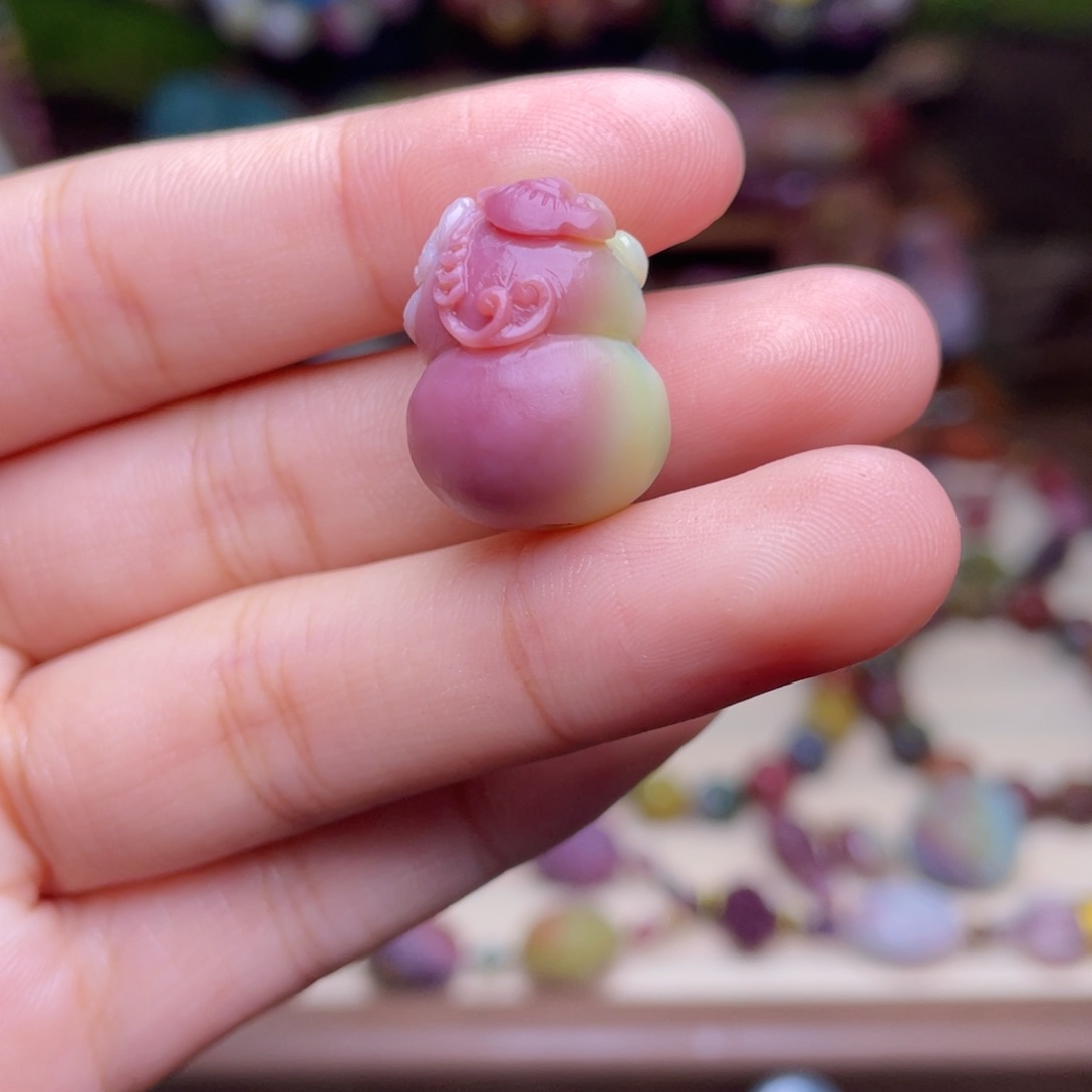 玛瑙/玉髓珠宝半成品未镶嵌毛****线盐源玛瑙西瓜色葫芦