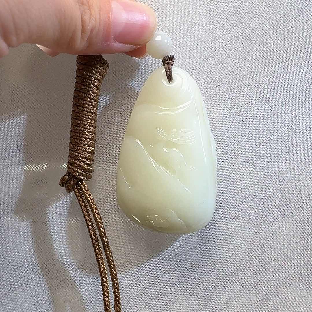 和田玉颈饰未镶嵌米达44g