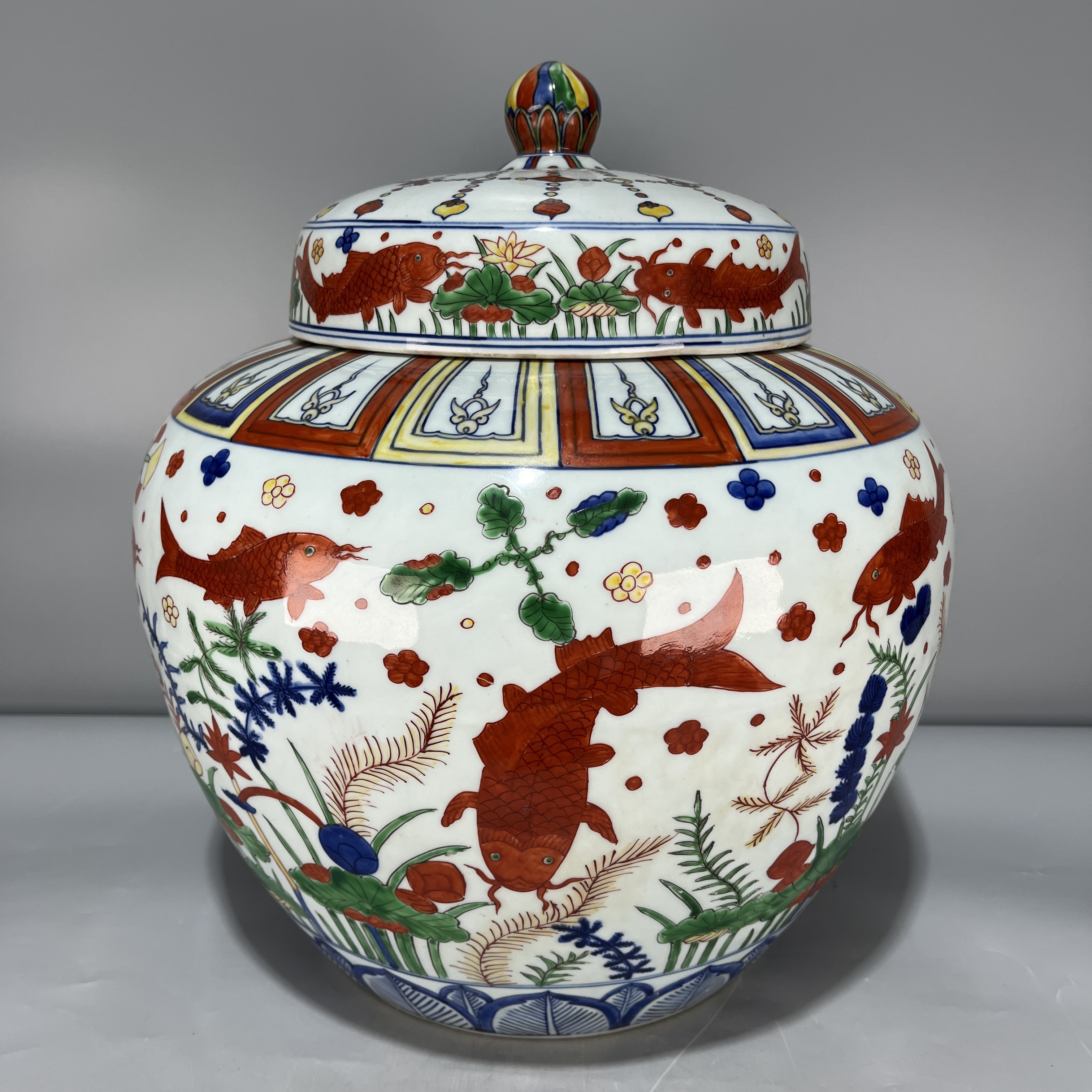 当代仿制 仿古大明嘉靖年制五彩鱼藻纹盖罐