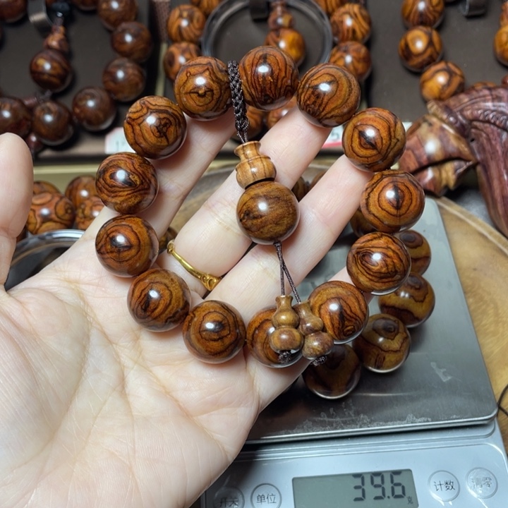 猛***腿木质类黄花梨黄花梨1.8