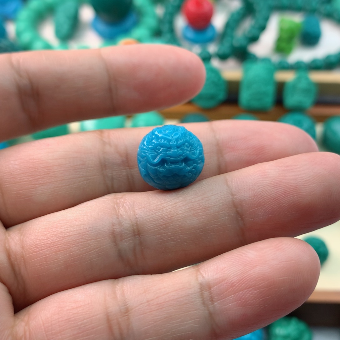 琉璃颈饰精工雕刻龙珠13