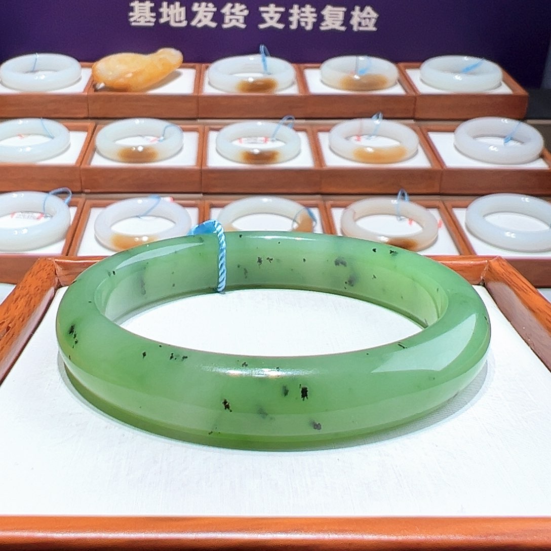 和田玉手镯 55 56未镶嵌