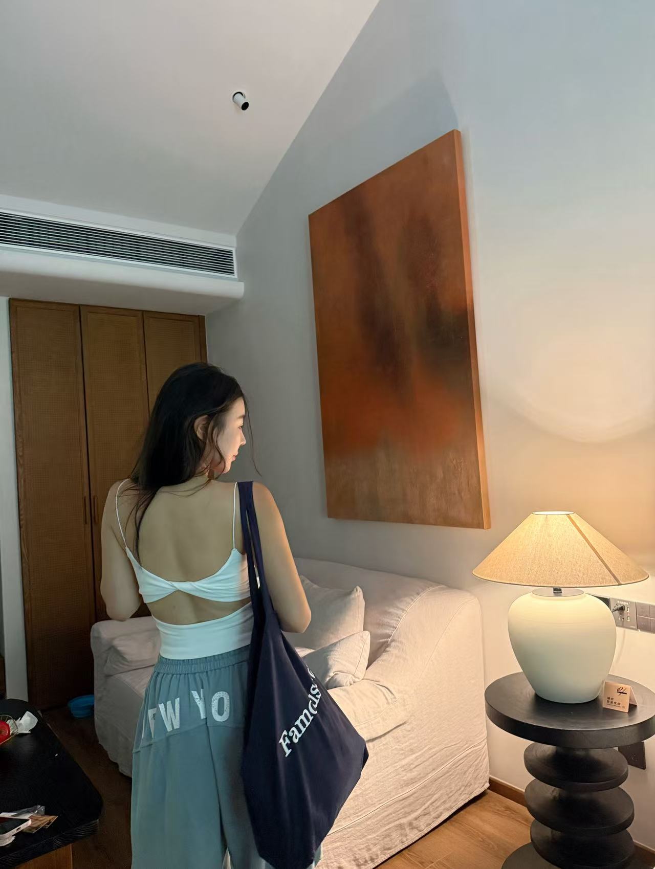 基础款带胸垫性感背心