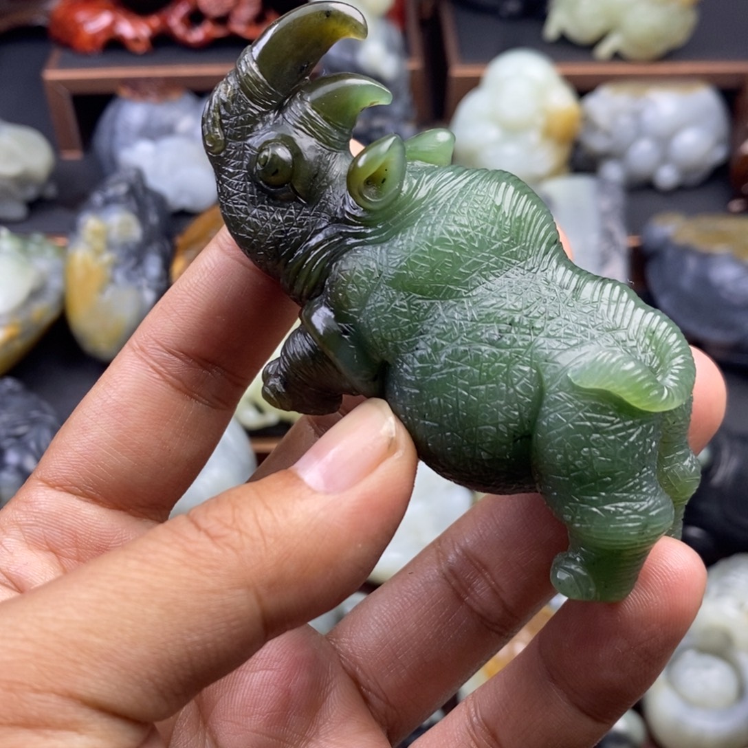 和田玉未镶嵌挂件