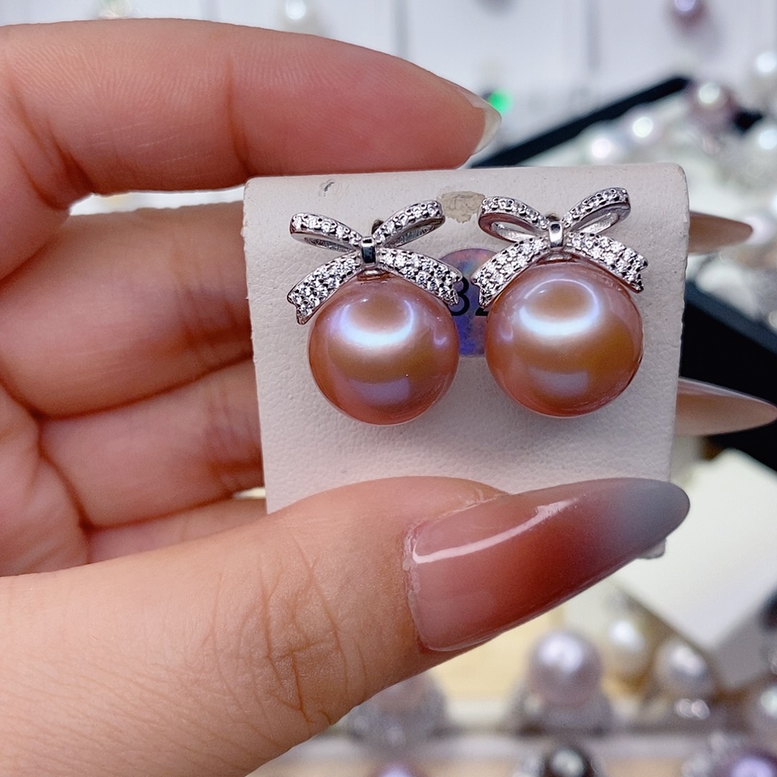 小***幸淡水珍珠银S925镶嵌耳饰