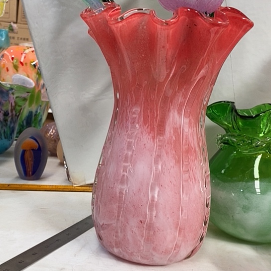 琉璃花瓶高31厘米口径15厘米