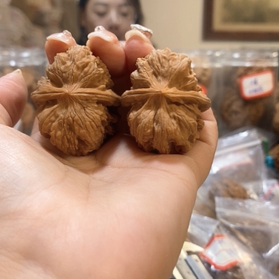 文玩核桃吊坠边33肚41平谷方块有修