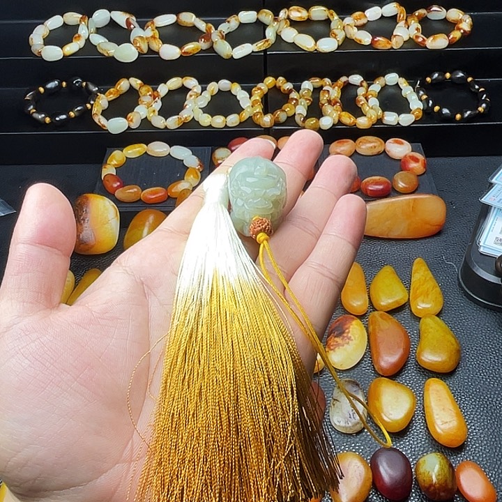 和田玉手串未镶嵌