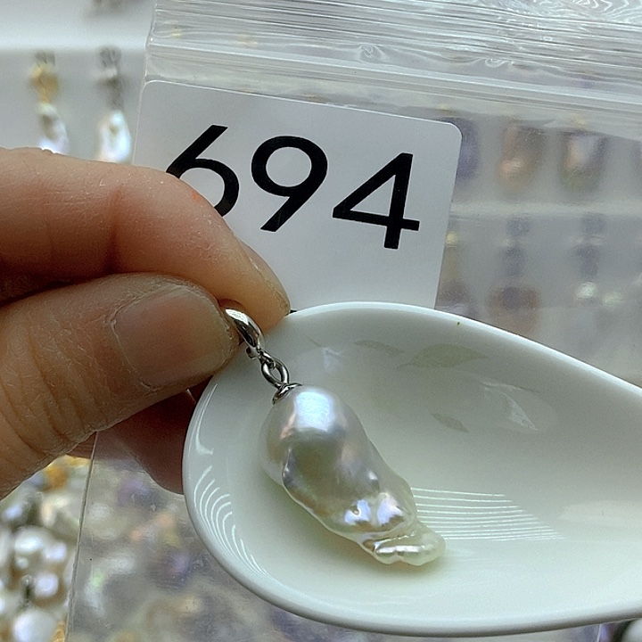 淡水珍珠颈饰未镶嵌