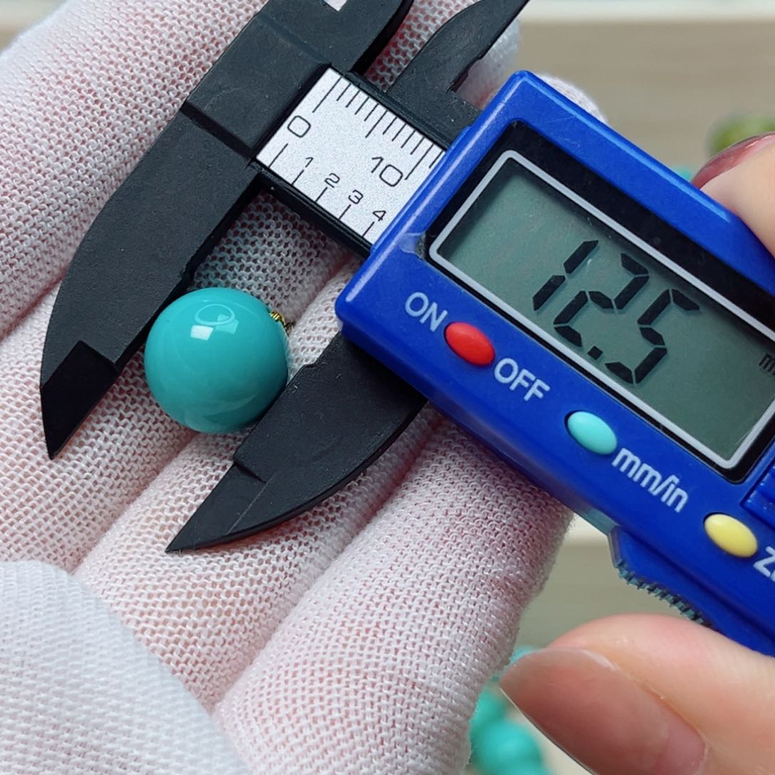 绿松石珠宝未镶嵌