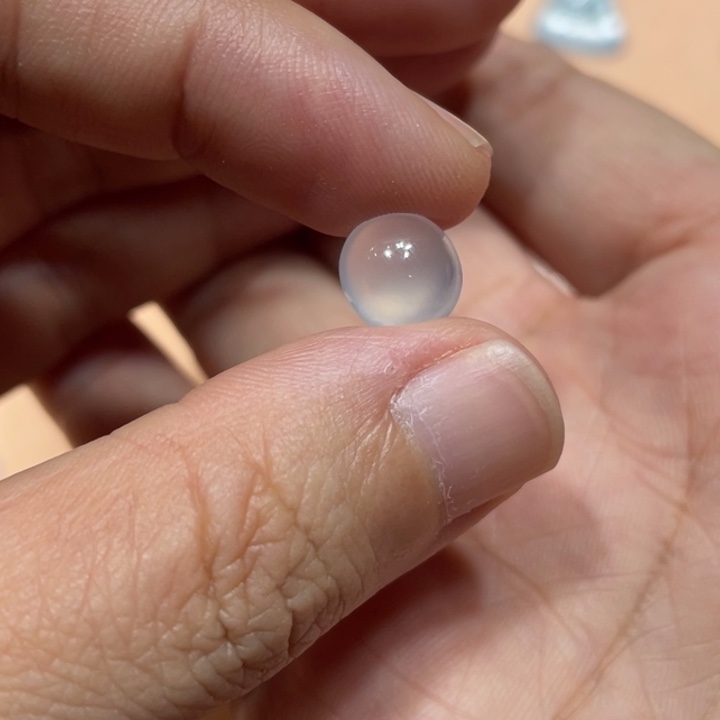 翡翠未镶嵌颈饰蛋面8.9-8.4-4.3