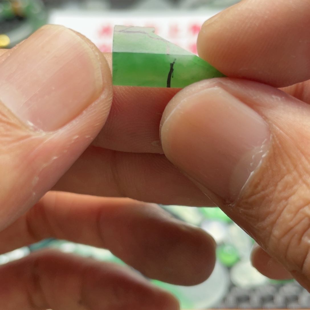 定制翡翠未镶嵌翡翠