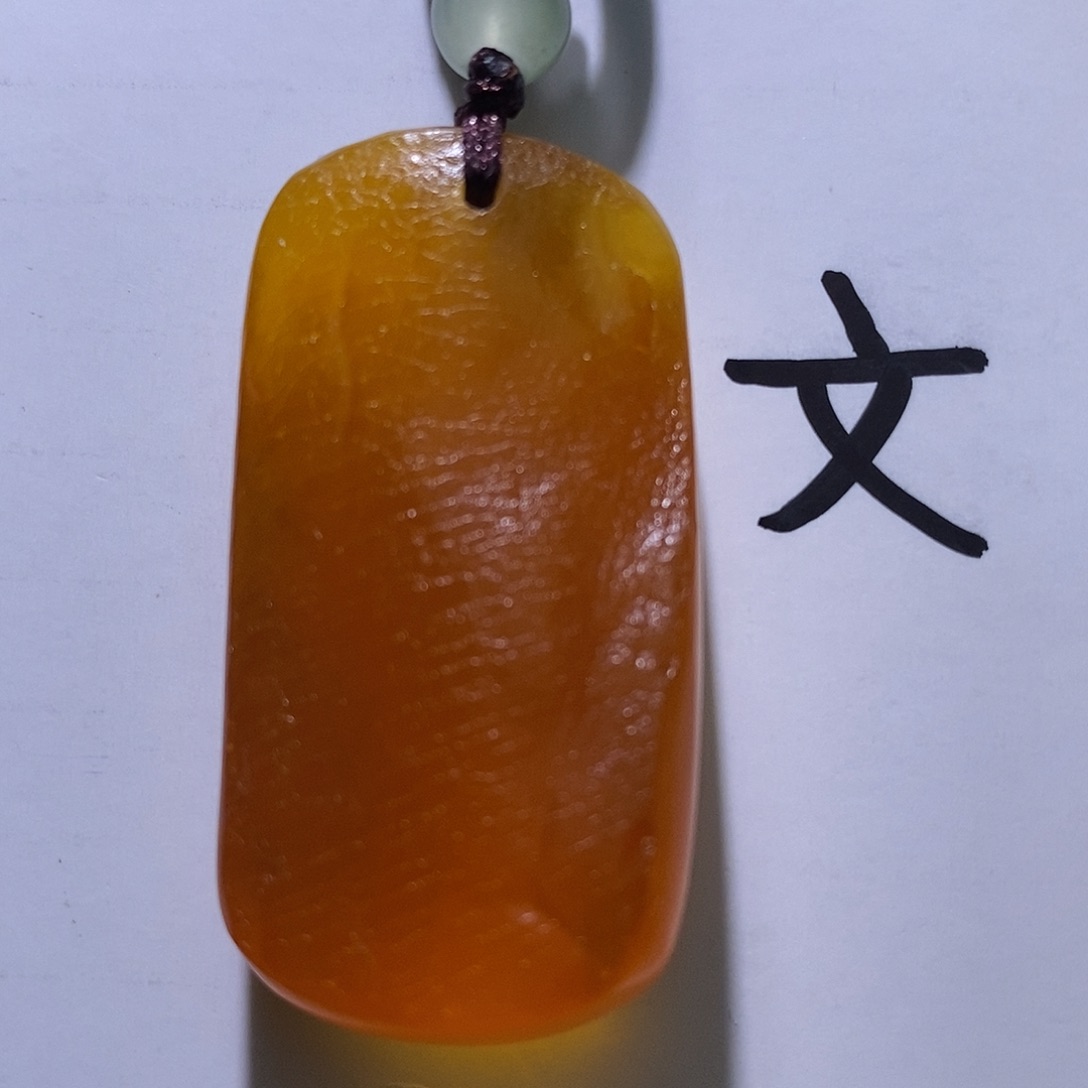 琥珀未镶嵌珠宝奇石7