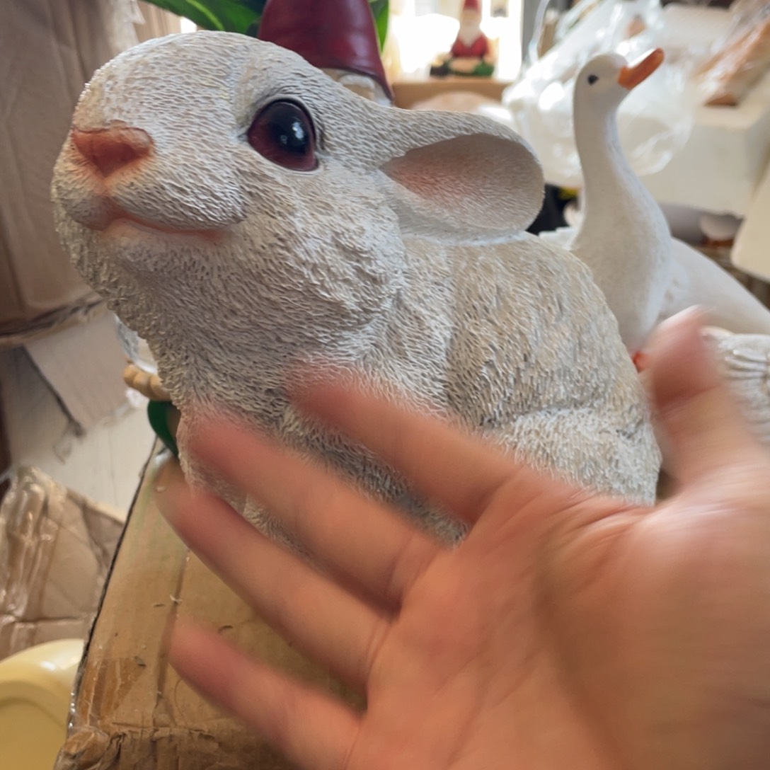 【闪购商品】树脂白色兔子摆件