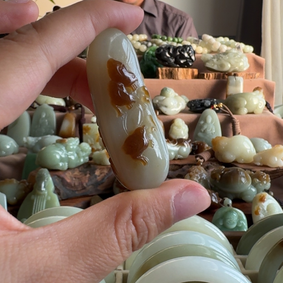 和田玉（糖玉）未镶嵌手链