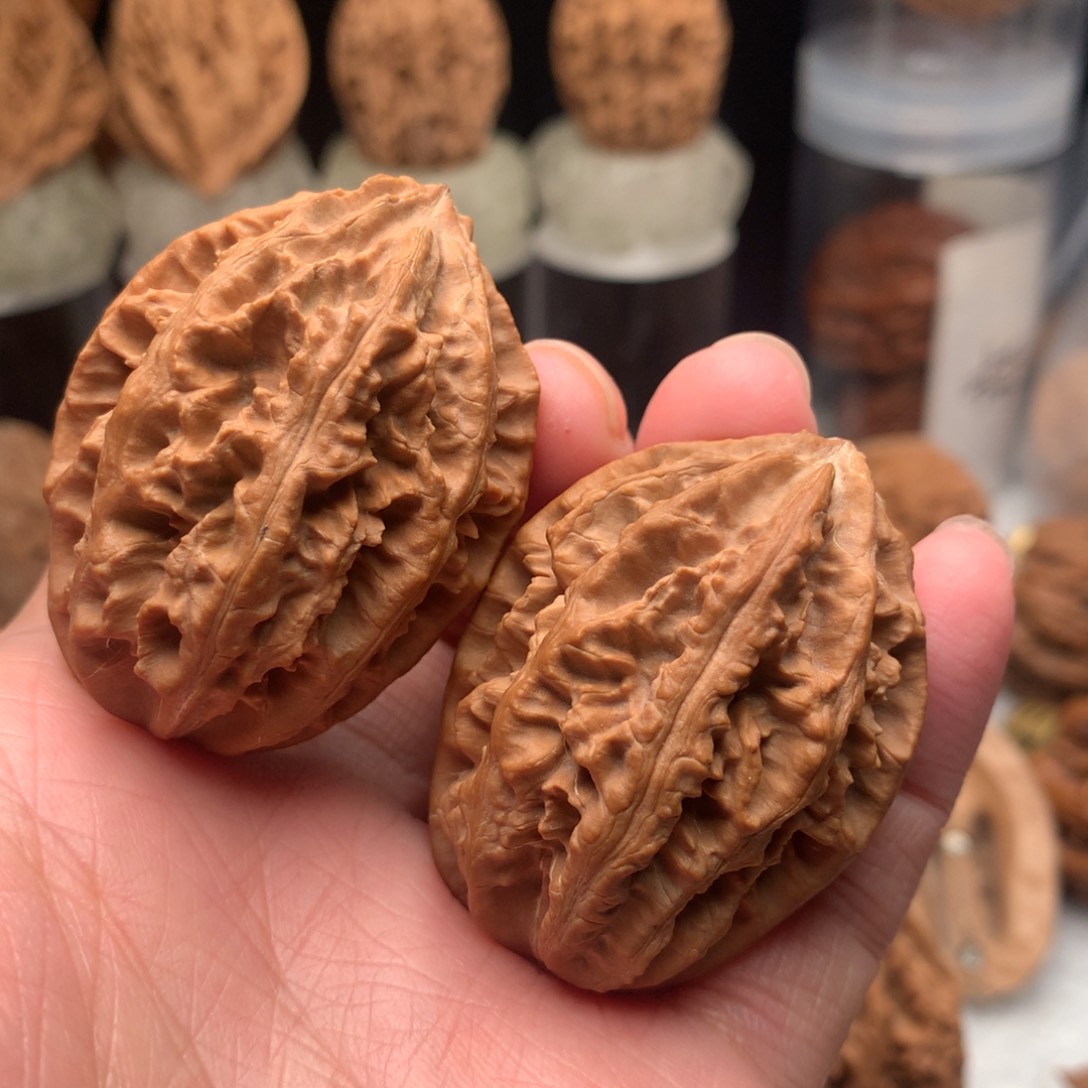 文玩核桃吊坠小武核桃15