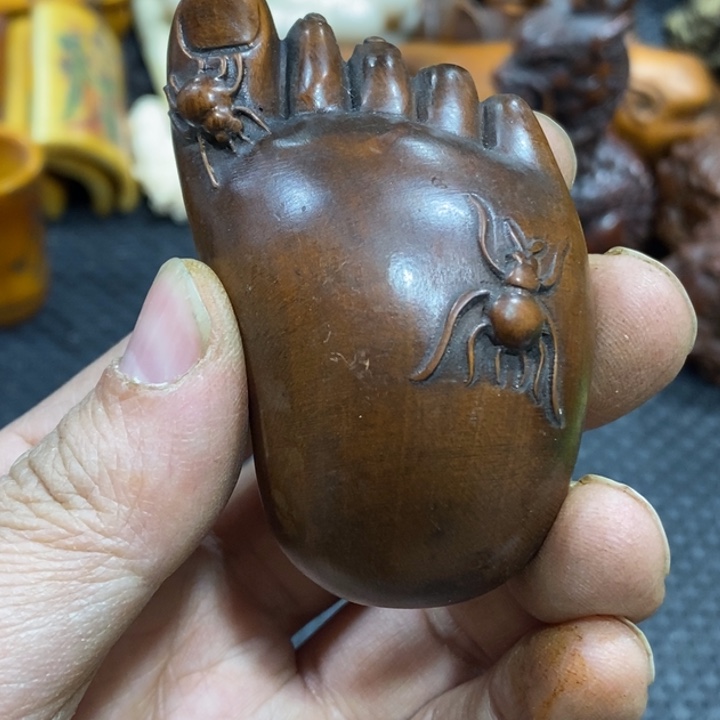 滴血莲花菩提吊坠