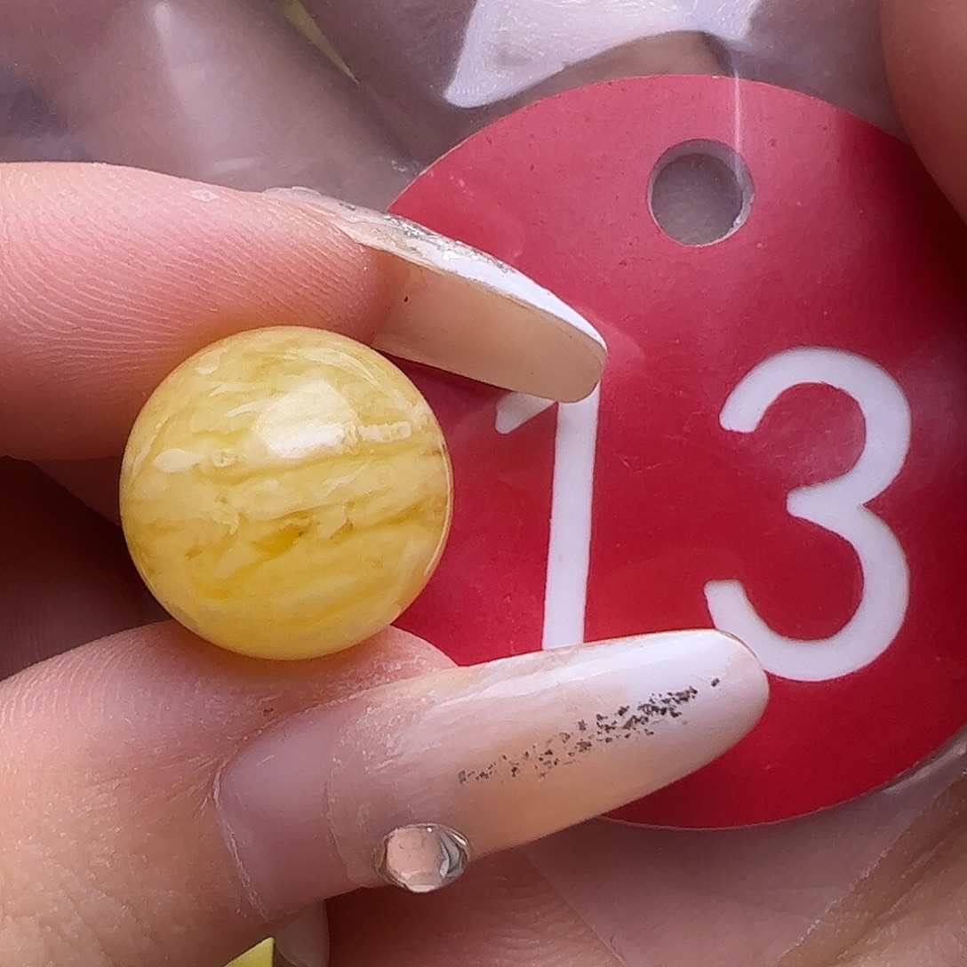 未镶嵌蜜蜡裸石梦***0花粉13mm圆珠