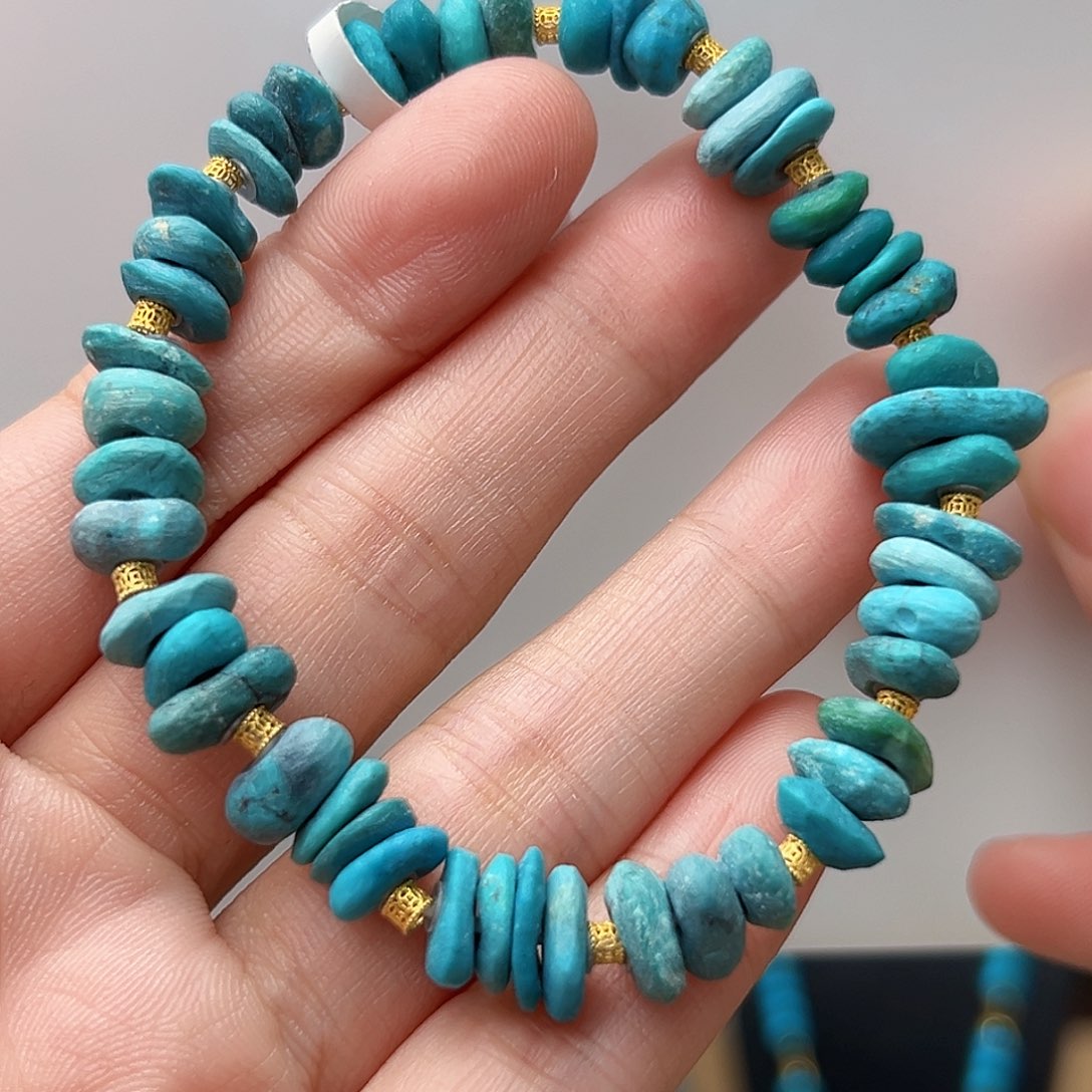 绿松石珠宝奇石18K金镶嵌