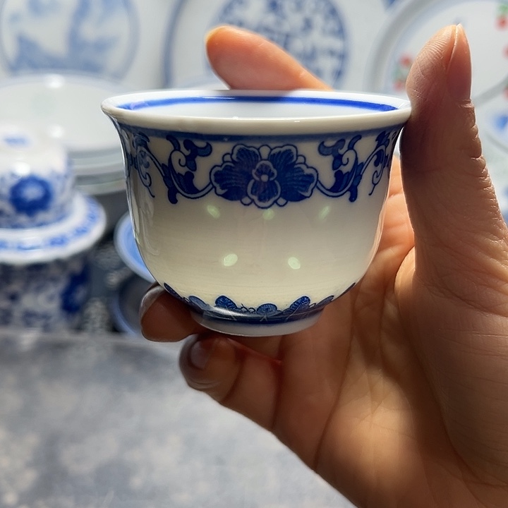 陶青花玲珑牡丹小茶杯80毫升