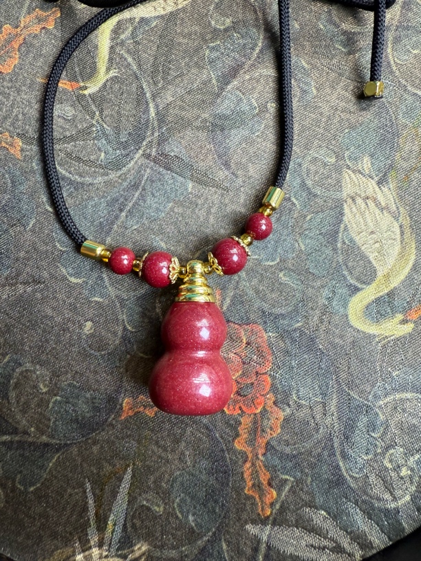 含辰砂工艺品A126高含量紫金砂葫芦福禄吊坠！