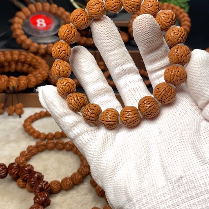 桃核吊坠秦岭龙纹