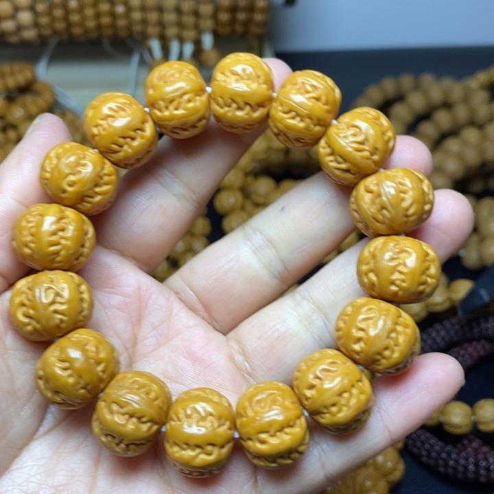 猴头核桃手串猴头