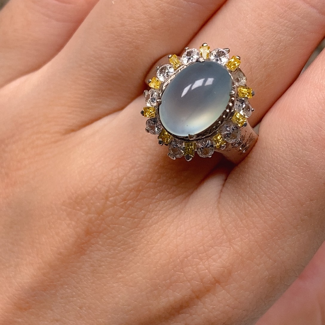 翡翠戒指未镶嵌红*.蓝冰