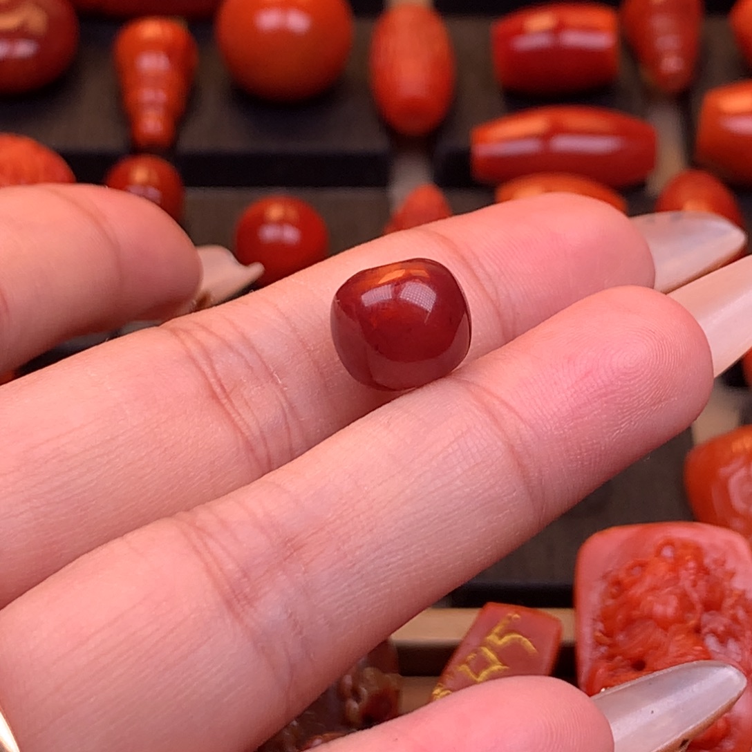 南红玛瑙未镶嵌川料原矿老型单珠11mm