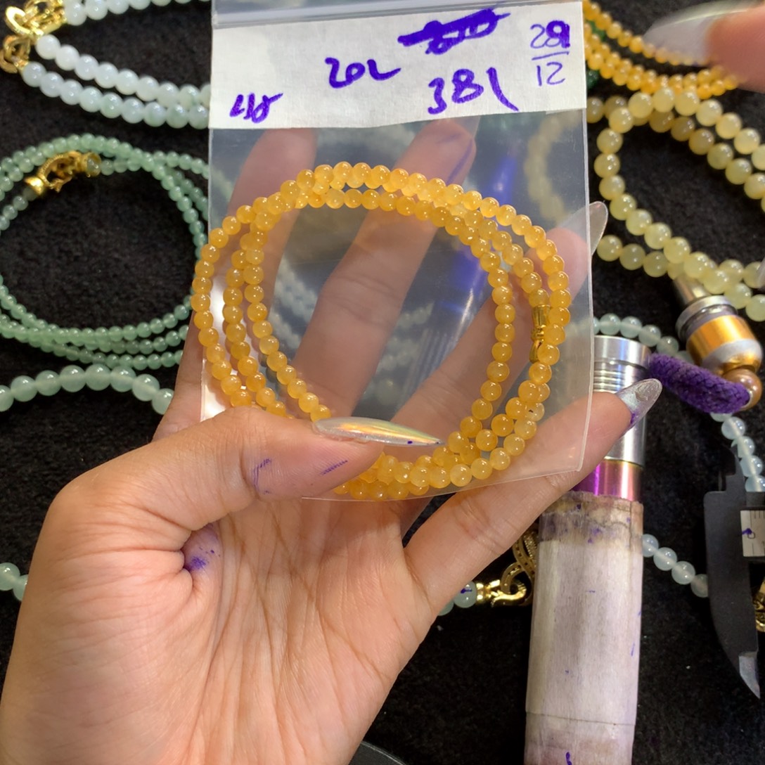 定制翡翠未镶嵌天然缅甸翡翠多样性