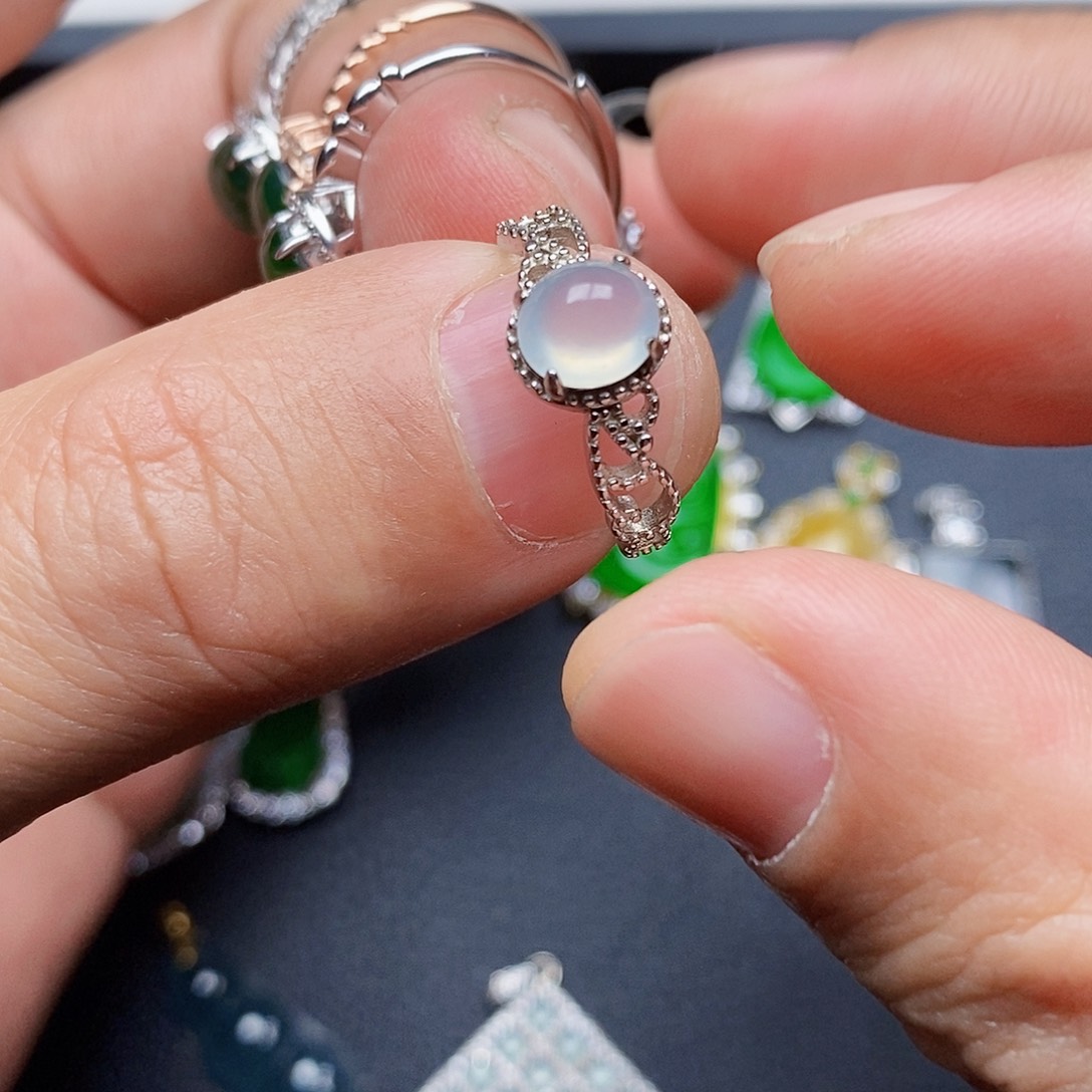 翡翠戒指银S925镶嵌¹***?戒指