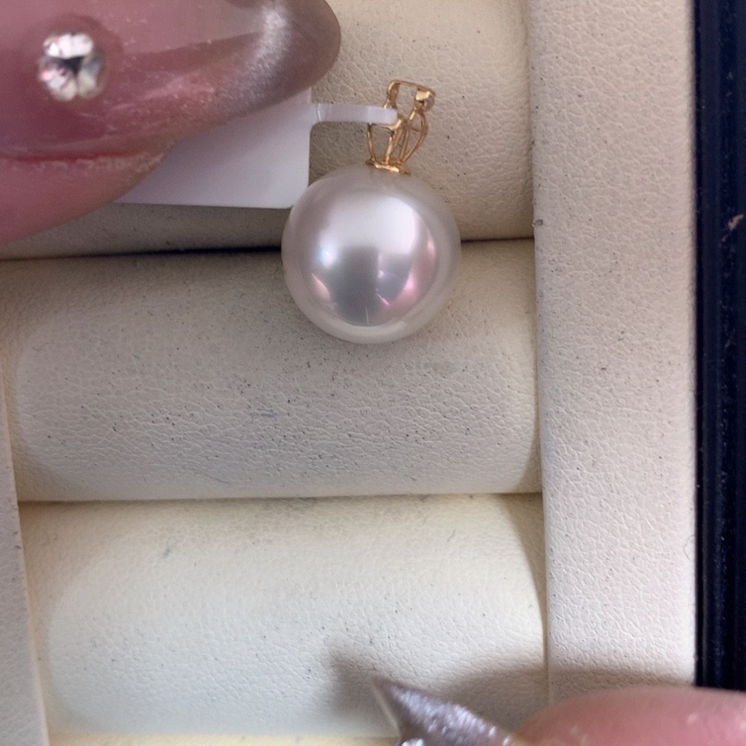 海水珍珠颈饰18K金镶嵌