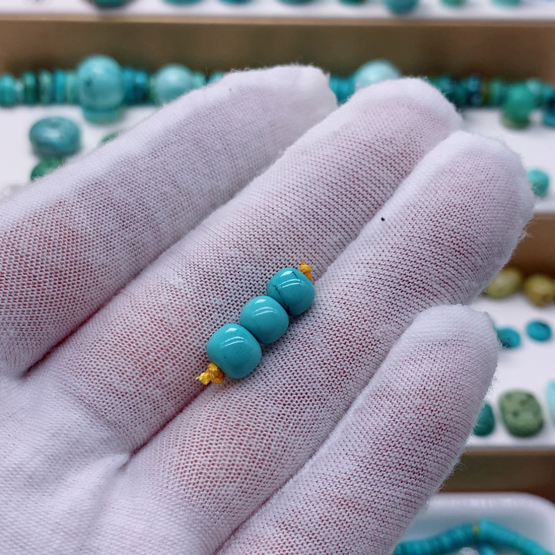 绿松石未镶嵌挂件